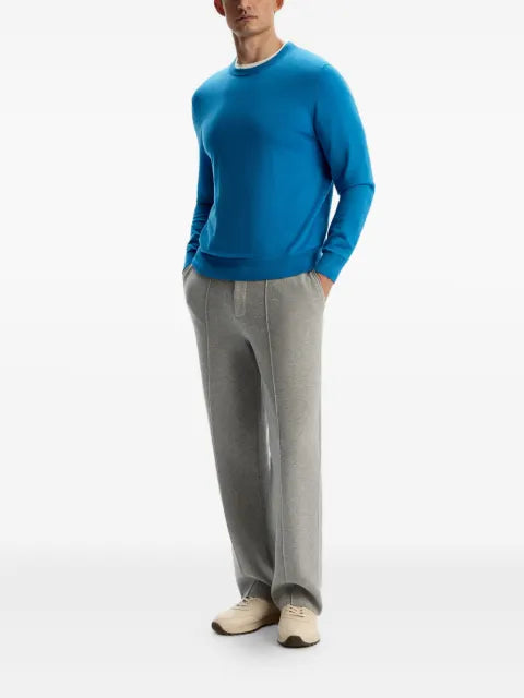 12 STOREEZ crew-neck sweater